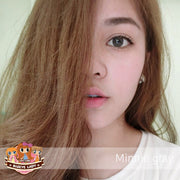 Minnie (Gray)